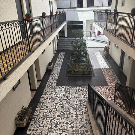 Hotel Gallo Guadalajara Exterior photo